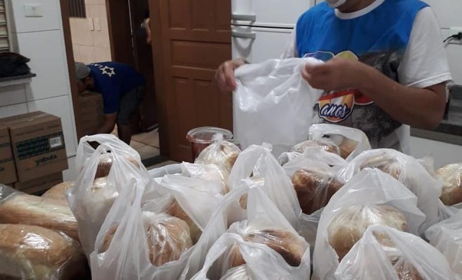 DISTRIBUIÇÃO DE MERENDA ESCOLAR