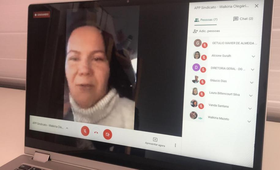 A Secretaria de Estado da Educação e do Esporte (Seed) se reuniu virtualmente nesta quinta-feira (16) com a APP-Sindicato para tratar do protocolo de retorno das aulas presenciais no Paraná. A reunião faz parte da programação de encontro setoriais do Comitê de Volta às Aulas iniciado na segunda-feira (13).